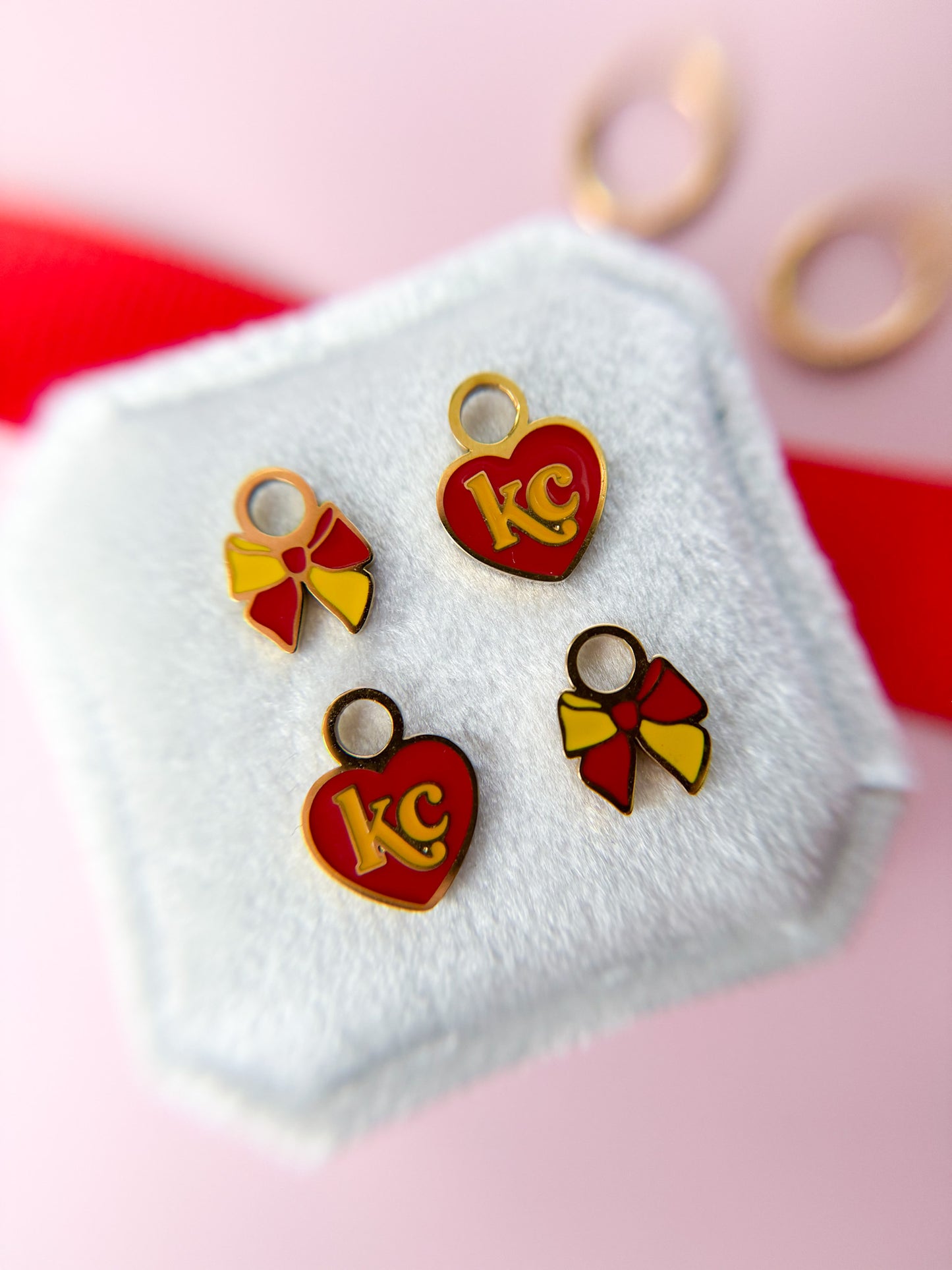 KC Cheer Bow Huggie Charms