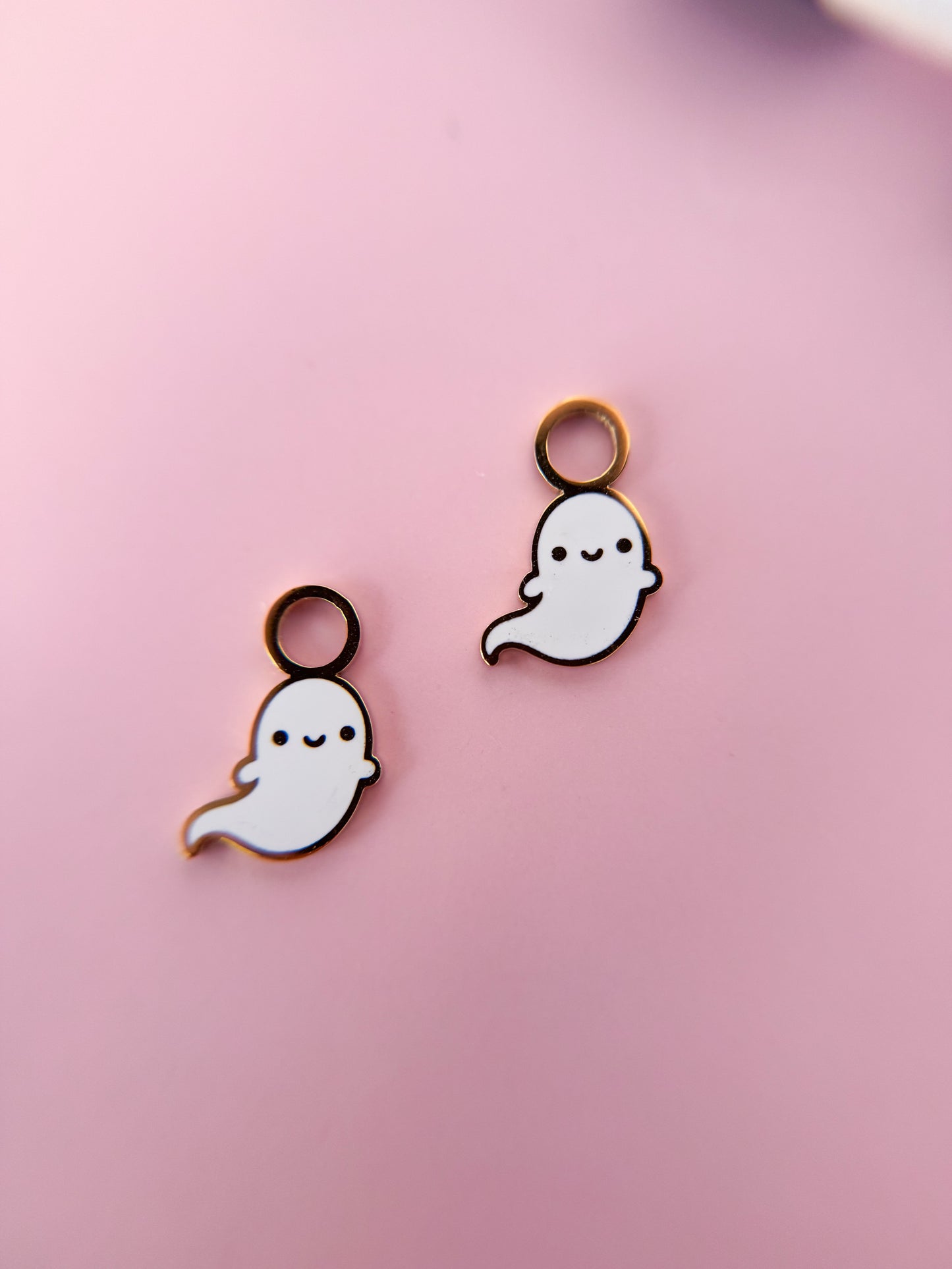 Ghost Huggie Charms