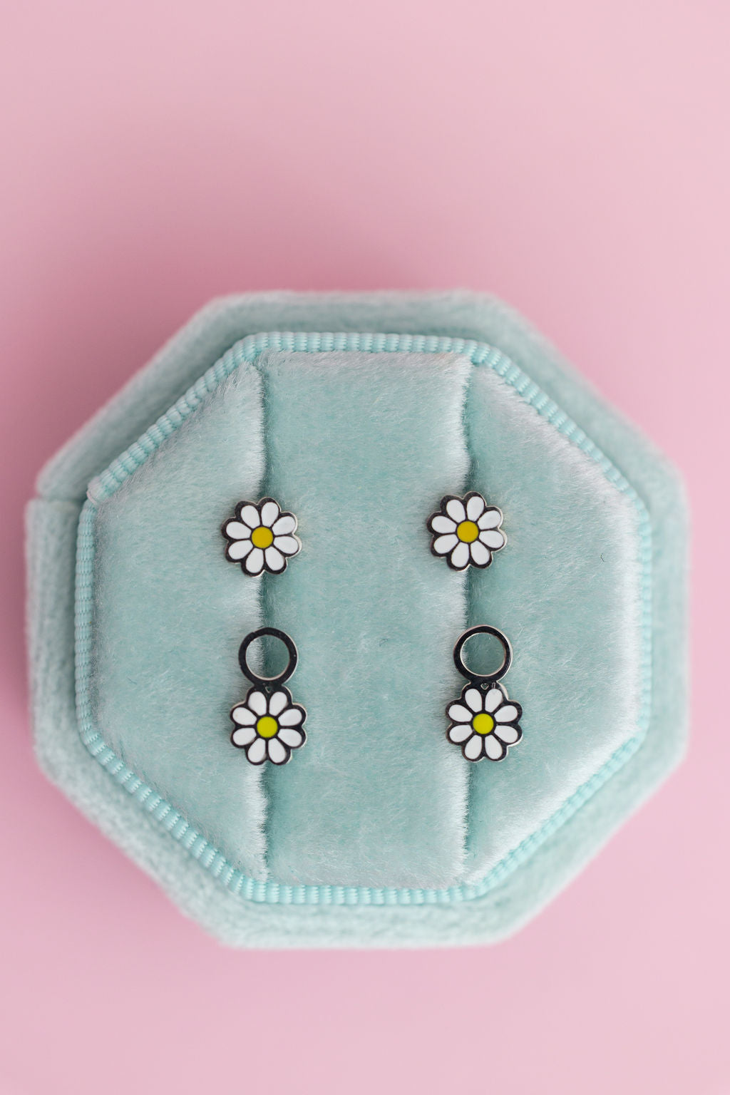 Silver Daisy Stud Earrings